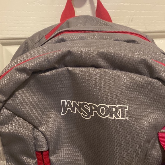 BRAND NEW Jansport Backpack - Picture 2 of 3